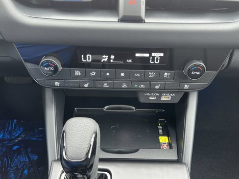 New 2026 Subaru Outback Touring AWD/4WD image 23