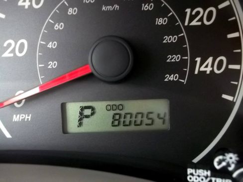 Used 2009 Toyota Corolla LE FWD image 5