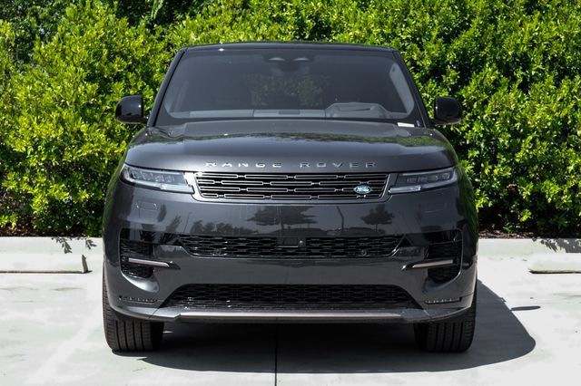 New 2026 Land Rover Range Rover Sport Dynamic SE AWD/4WD image 3