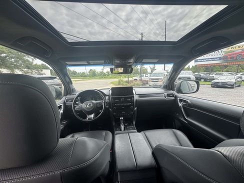 Used 2022 Lexus GX 460 w/ Black Line Special Edition AWD/4WD image 12