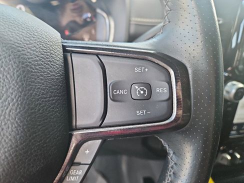 Used 2024 RAM 2500 Rebel w/ Towing Technology Group image 16