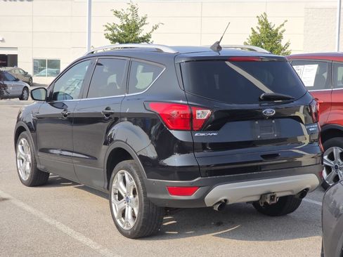 Used 2019 Ford Escape Titanium AWD/4WD image 6