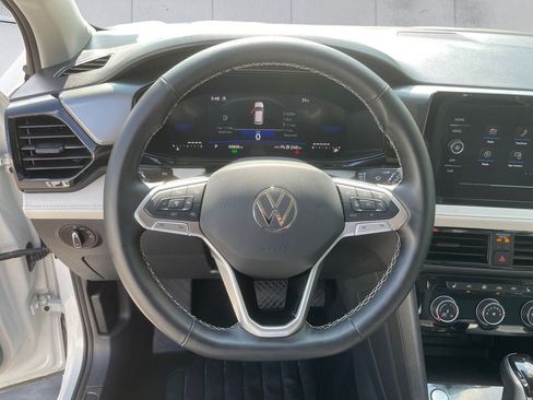 Used 2025 Volkswagen Taos S AWD/4WD image 14