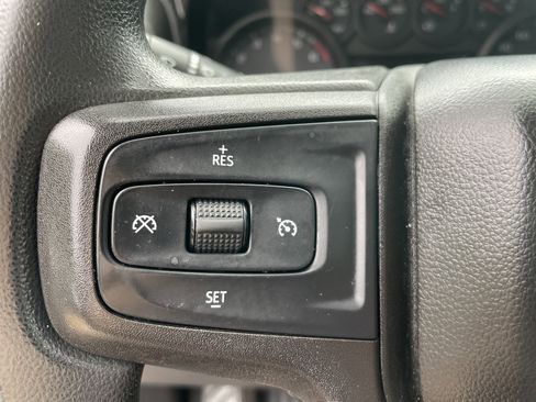 Used 2019 Chevrolet Silverado 1500 Custom w/ Custom Value Package image 36