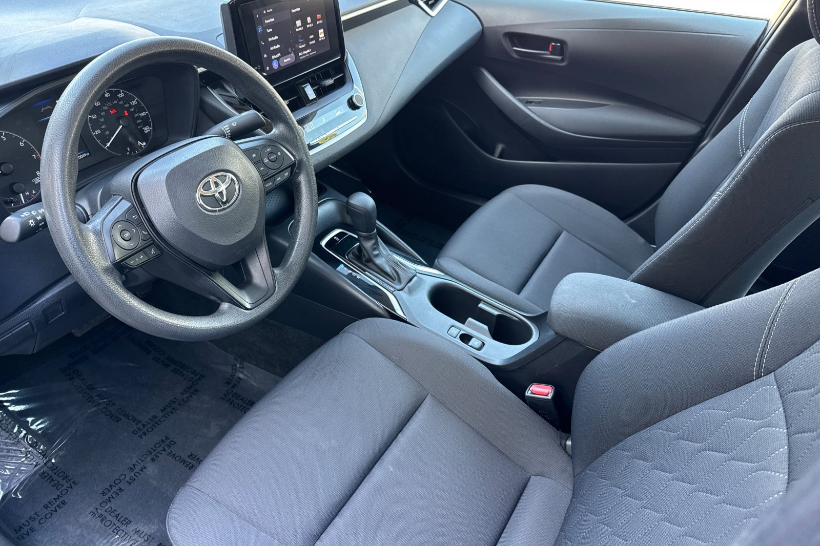 Used 2023 Toyota Corolla LE w/ Carpet Mat Package (TMS) FWD image 12