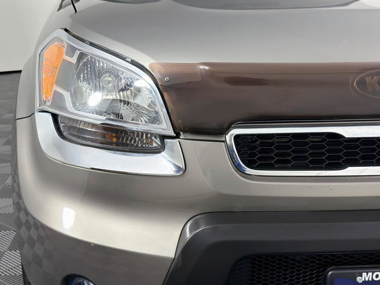 Used 2010 Kia Soul + w/ Audio Pkg FWD image 3