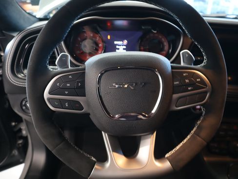 Used 2023 Dodge Challenger SRT Hellcat Redeye RWD image 2
