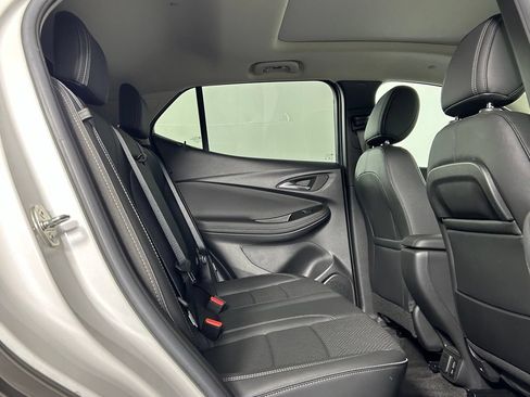 Used 2023 Buick Encore GX Essence w/ Experience Buick Package AWD/4WD image 12