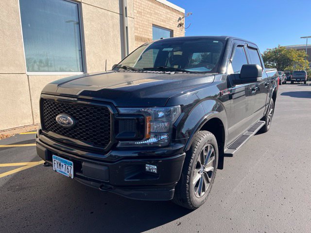 Used 2018 Ford F150 XLT w/ Equipment Group 302A Luxury AWD/4WD image 4