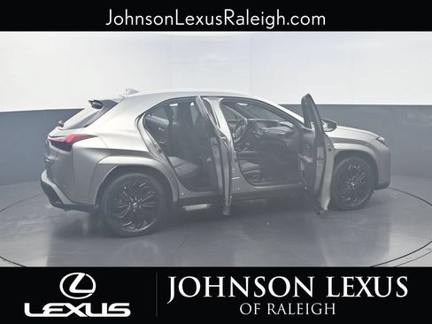 Used 2022 Lexus UX 250h w/ Premium Package AWD/4WD image 24
