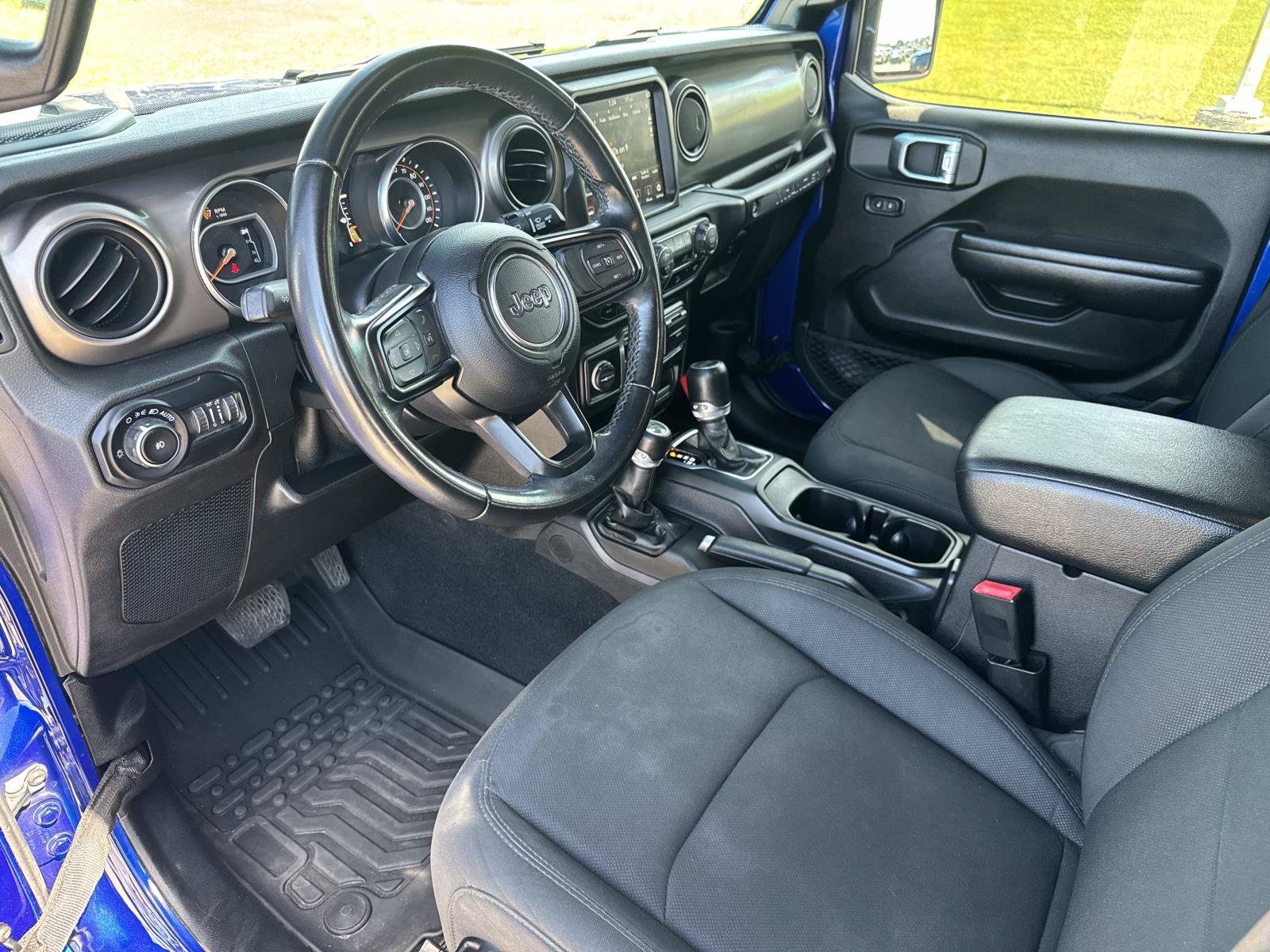 Used 2020 Jeep Wrangler Unlimited Sport S w/ Sun And Sound Package AWD/4WD image 25