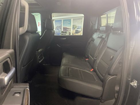 Used 2023 GMC Sierra 2500 Denali w/ Denali Ultimate Package image 12
