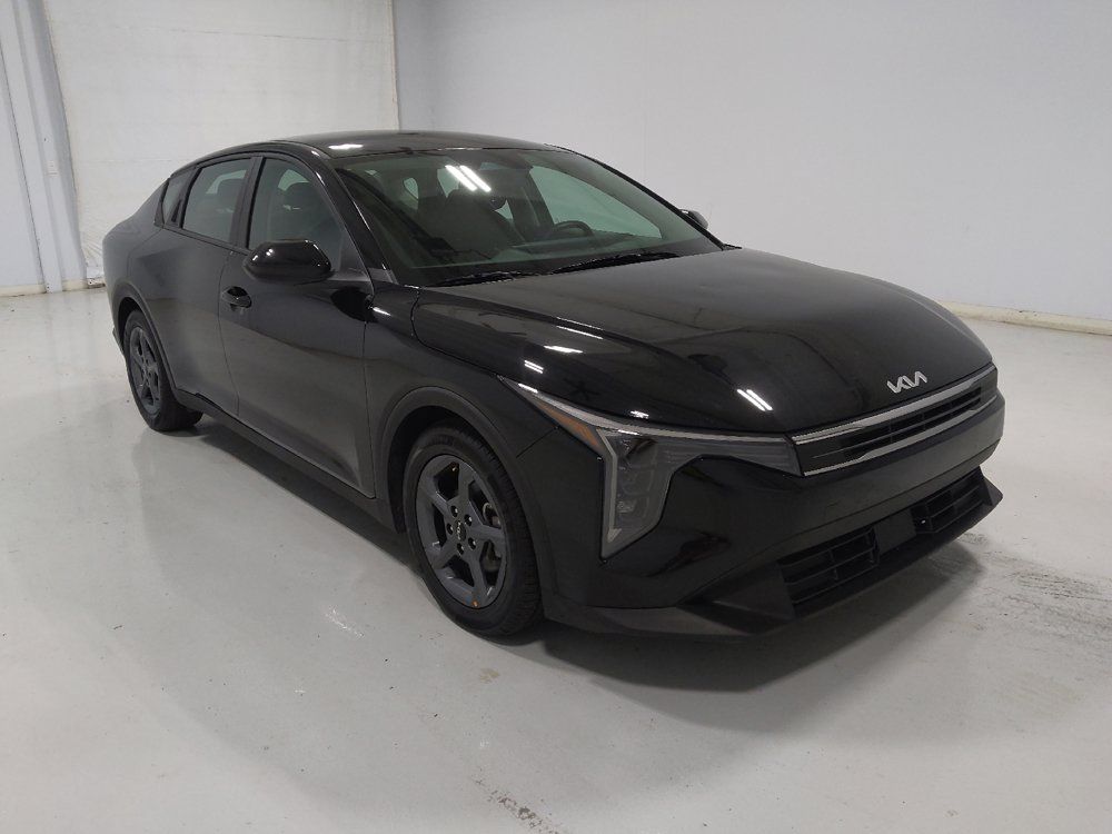Used 2025 Kia K4 FWD image 13