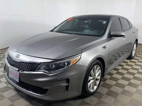 Used 2016 Kia Optima EX w/ Premium Package FWD image 11