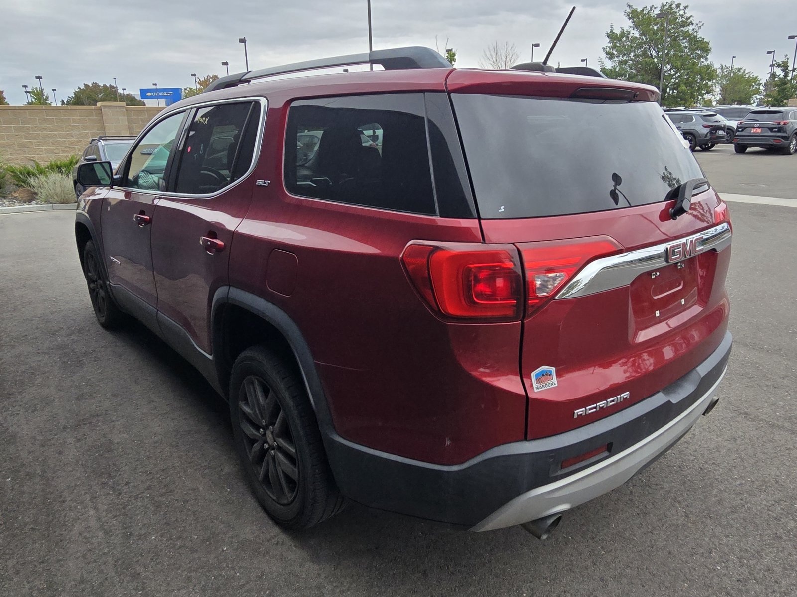 Used 2019 GMC Acadia SLT FWD image 11