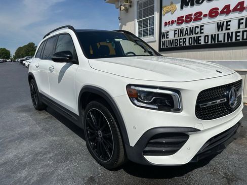 Used 2021 Mercedes-Benz GLB 250 image 7