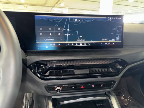 Certified 2025 BMW 430i Coupe w/ M Sport Package image 21