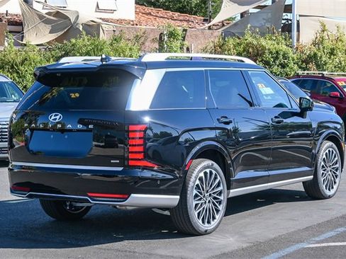 New 2026 Hyundai Palisade Calligraphy image 4