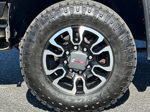 Used 2020 GMC Sierra 3500 SLE image 27