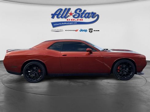 Used 2021 Dodge Challenger GT RWD image 27