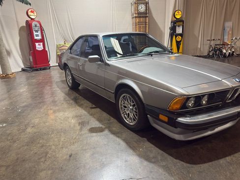 Used 1987 BMW 635CSi Coupe RWD image 4