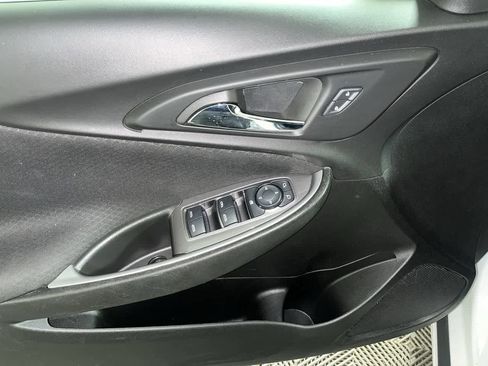 Used 2024 Chevrolet Malibu LT image 13