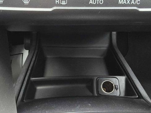 Used 2013 Ford Fusion SE image 24