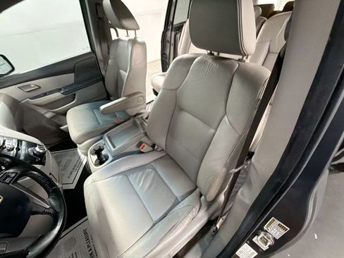 Used 2012 Honda Odyssey EX-L image 18