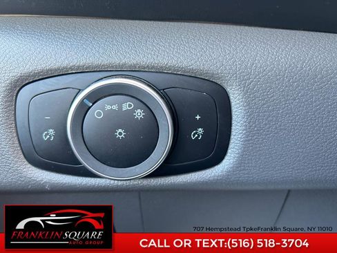 Used 2023 Ford Transit 250 Medium Roof AWD w/ Load Area Protection Package image 41