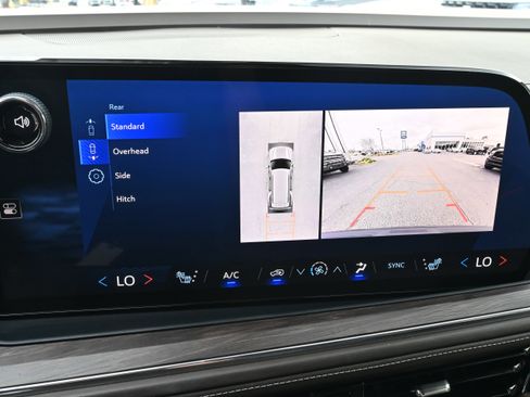 Used 2025 Chevrolet Tahoe LT w/ Comfort Package image 16