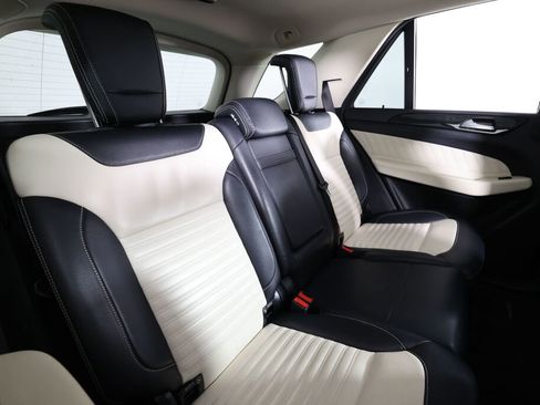 Used 2018 Mercedes-Benz GLE 43 AMG 4MATIC image 16