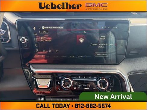 Used 2024 GMC Sierra 2500 Denali w/ Denali Reserve Package image 29