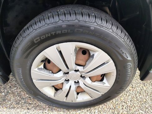 Used 2012 Subaru Outback 2.5i image 24