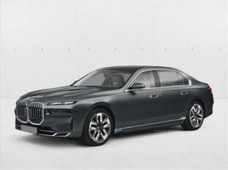 Used 2023 BMW i7 xDrive60 AWD/4WD video 1