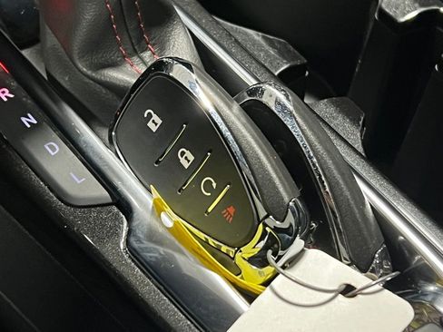 Used 2021 Chevrolet TrailBlazer RS w/ Convenience Package image 28