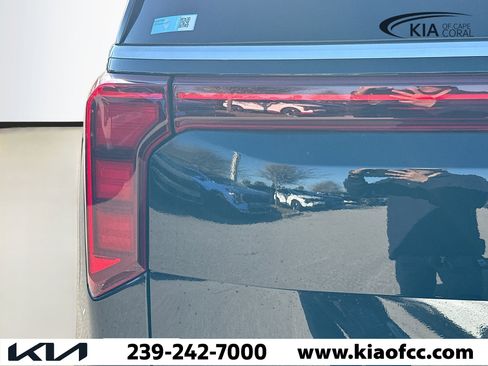 New 2026 Kia Carnival image 10