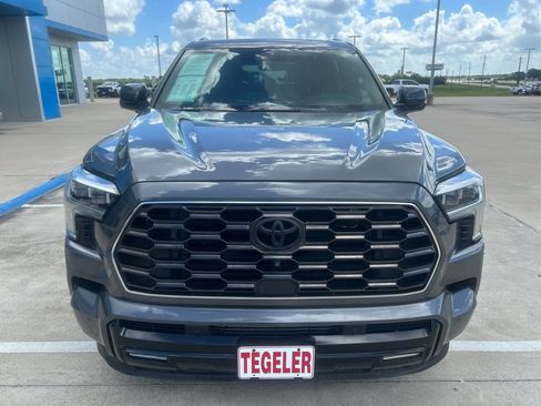 Used 2024 Toyota Sequoia Platinum AWD/4WD image 20