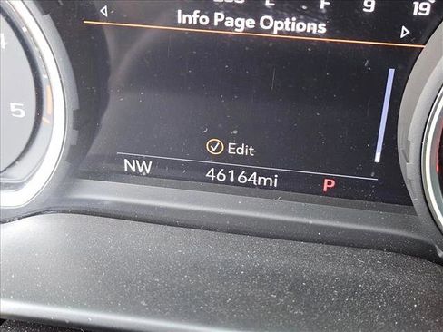 Used 2022 Chevrolet Silverado 2500 LTZ w/ LTZ Plus Package image 11