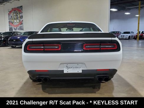 Used 2021 Dodge Challenger R/T Scat Pack w/ Plus Package image 11