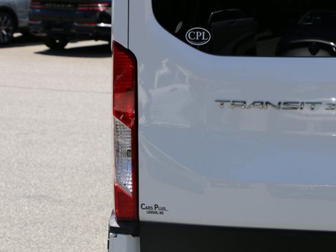 Used 2023 Ford Transit 350 XL RWD image 5