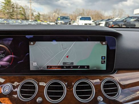 Used 2022 Mercedes-Benz E 350 4MATIC Sedan image 22