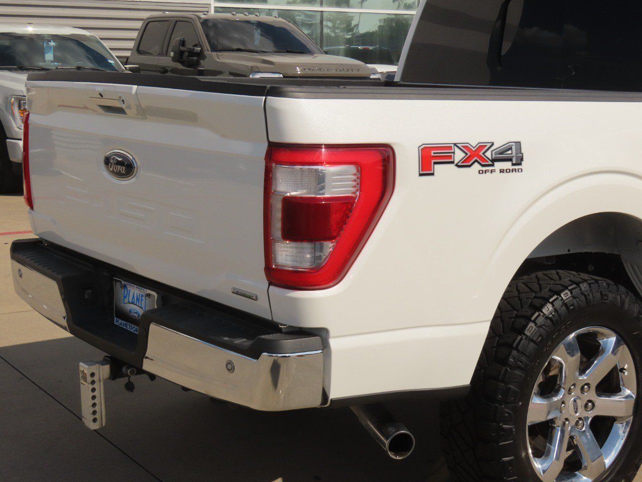 Used 2021 Ford F150 Lariat w/ Equipment Group 502A High AWD/4WD image 12