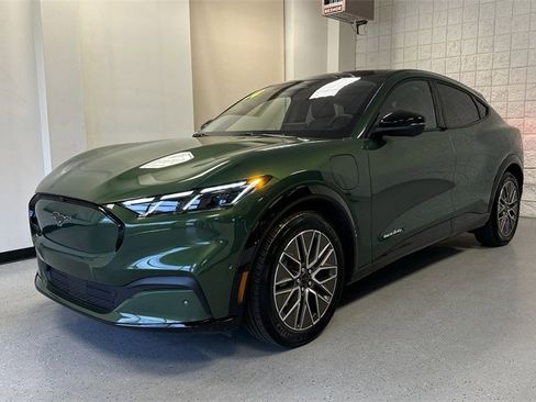 Certified 2024 Ford Mustang Mach-E Premium image 2