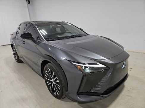 Used 2023 Lexus RZ 450e Premium w/ Technology Package AWD/4WD image 6