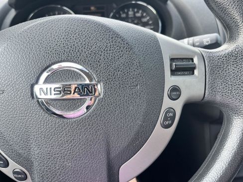 Used 2014 Nissan Rogue S w/ Convenience Package AWD/4WD image 24