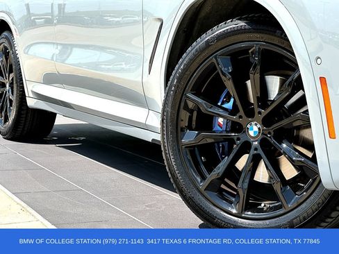 Used 2022 BMW X3 M40i w/ Premium Package AWD/4WD image 2