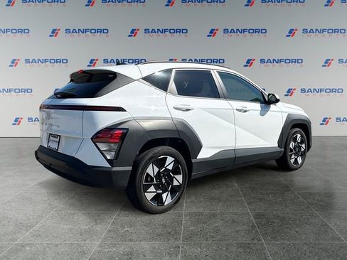 Used 2024 Hyundai Kona SEL FWD image 5