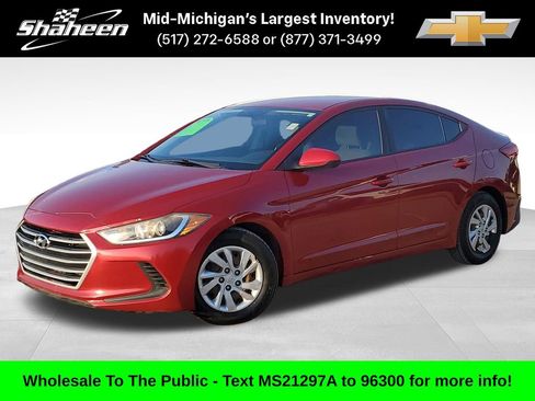 Used 2017 Hyundai Elantra SE image 1