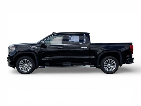 Used 2023 GMC Sierra 1500 Denali AWD/4WD image 7