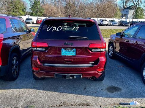 Used 2017 Jeep Grand Cherokee Altitude image 6